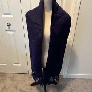 Cozy 100% Alpaca scarf new with tags